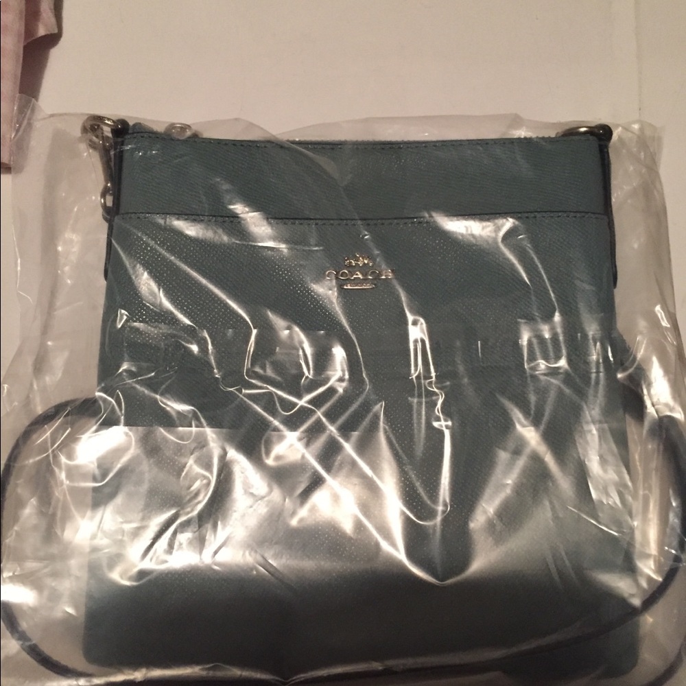 NEW WITH TAGS COACH CROSSGRAIN CROSSBODY BAG - Picture 7 of 8
