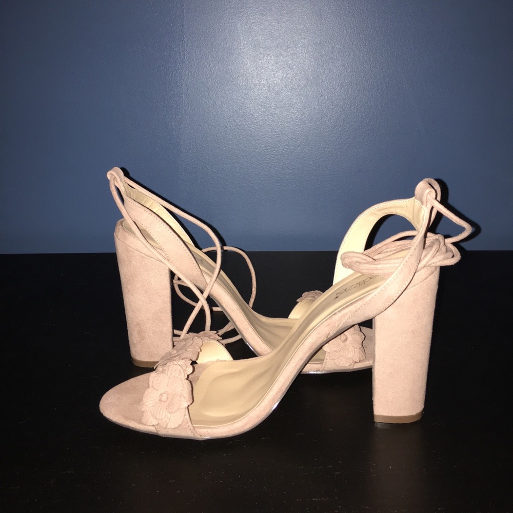 Sale  👠👠👠-   Blush Pink Sandals