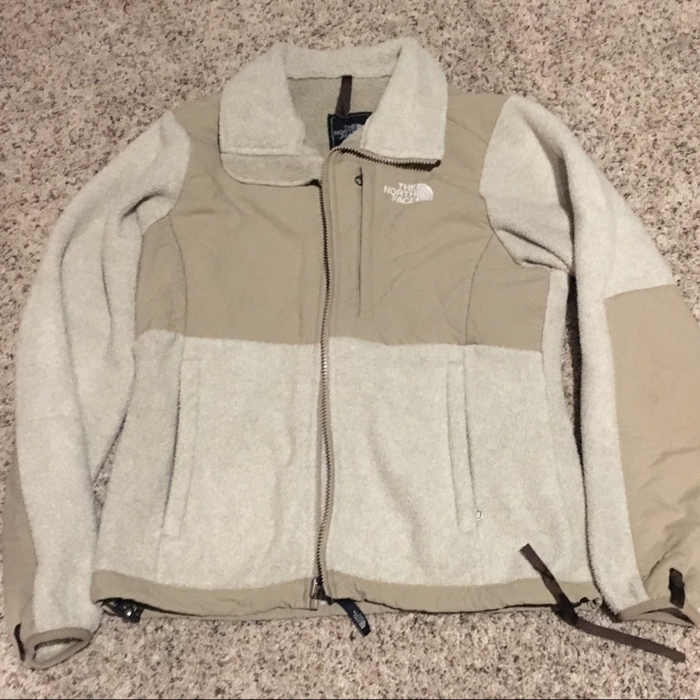 Women's North Face Denali jacket