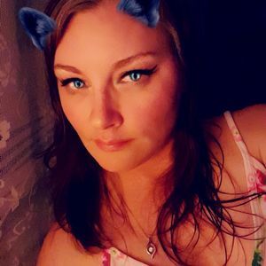 Meet your Posher, Lacy