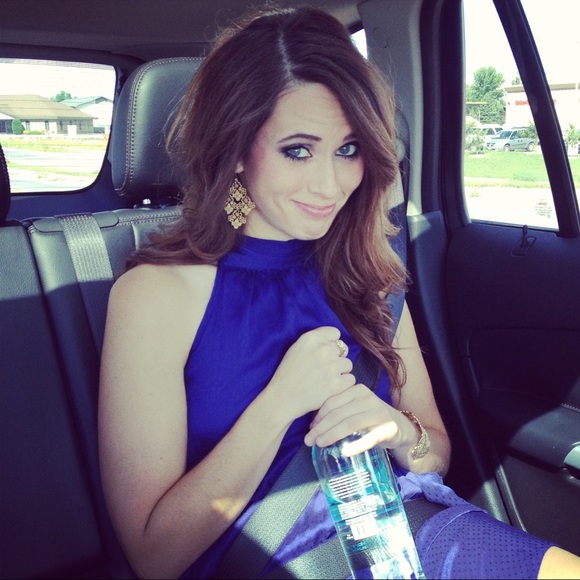 Meet your Posher, Clarissa - Picture 4 of 4