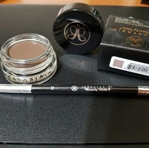 Medium brown dipbrow+freebrush #12