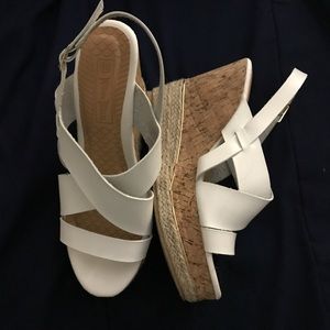 LADIES WEDGE HEELS