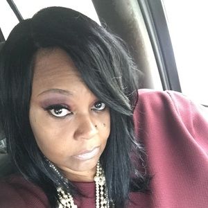 Meet your Posher, Brenda