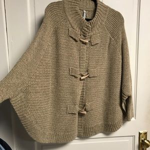 Sweater/Poncho