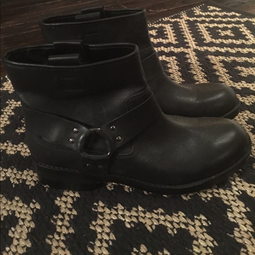 Silence + Noise Riding Booties