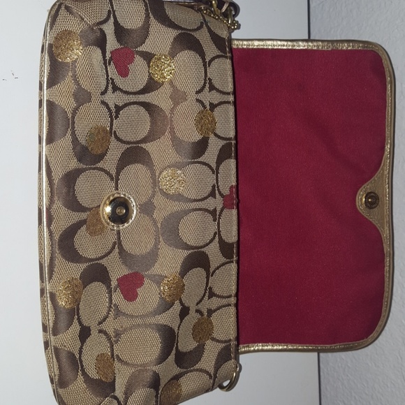 Coach wristlet - Picture 4 of 4
