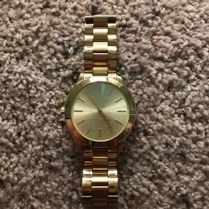 Michael kors gold watch