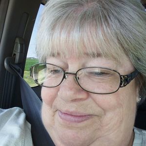 Meet your Posher, Debra