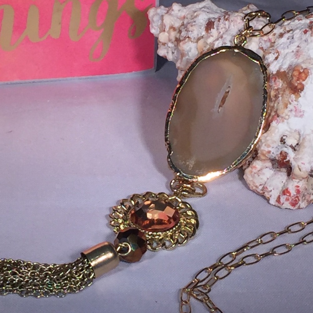 NWOT Agate Convertible Tassel Pendant – WTSL4363