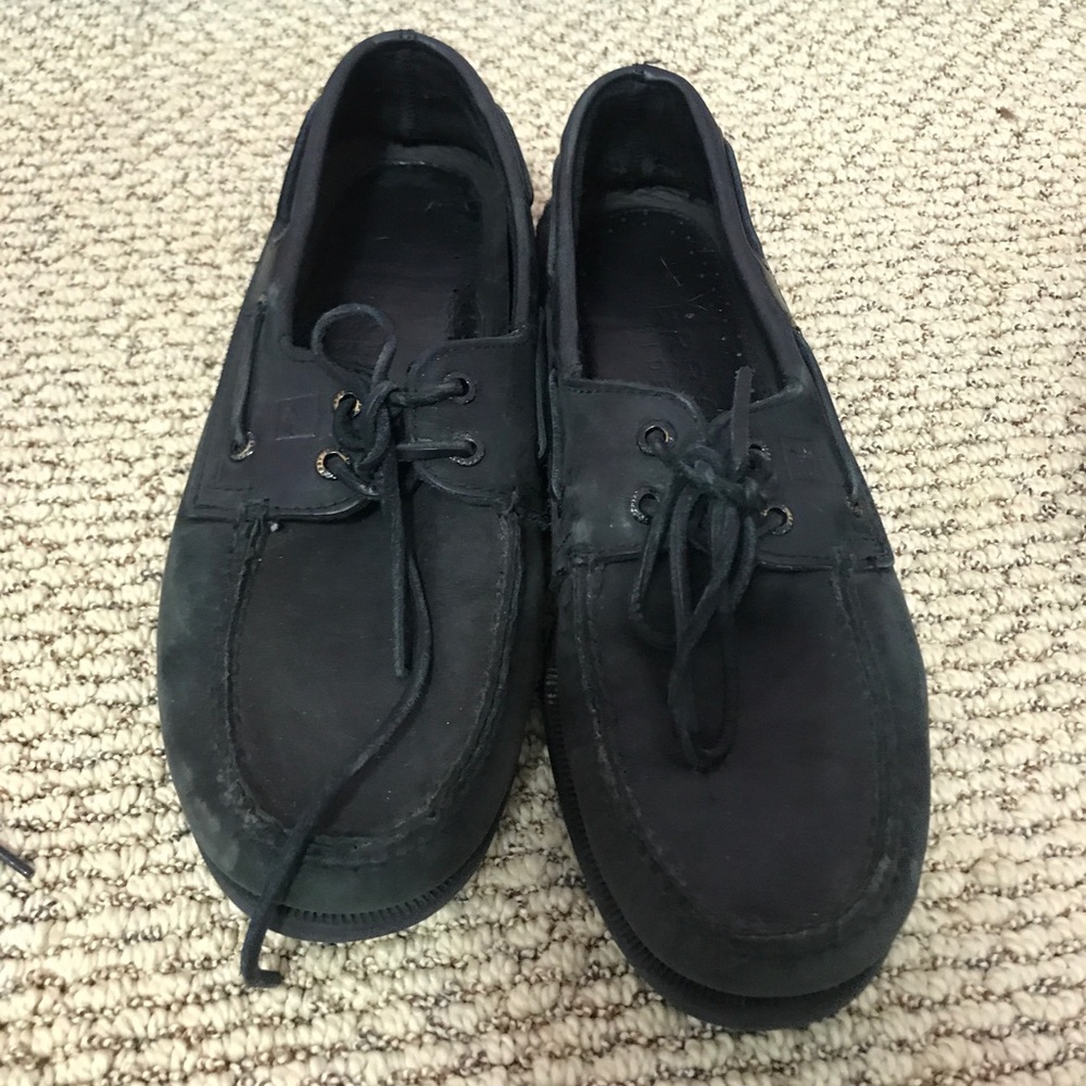 Black Sperry boat shoes