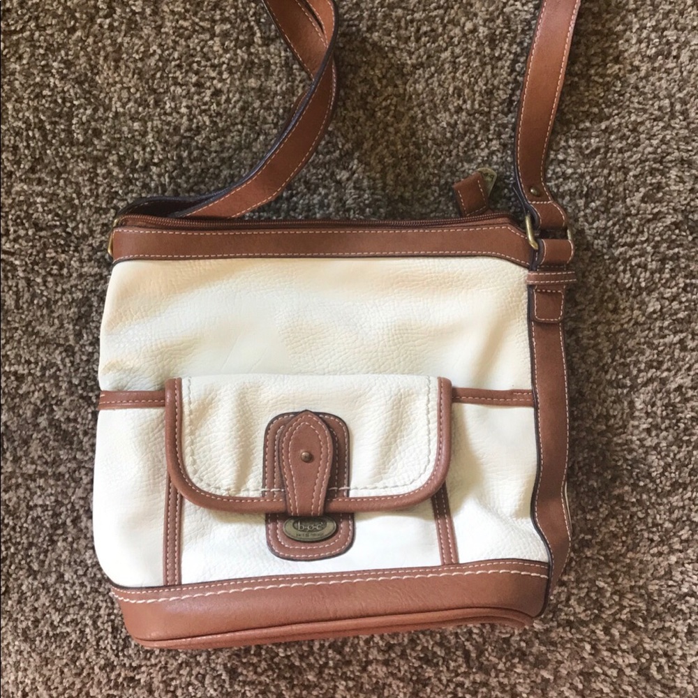 bøc Crossbody Satchel