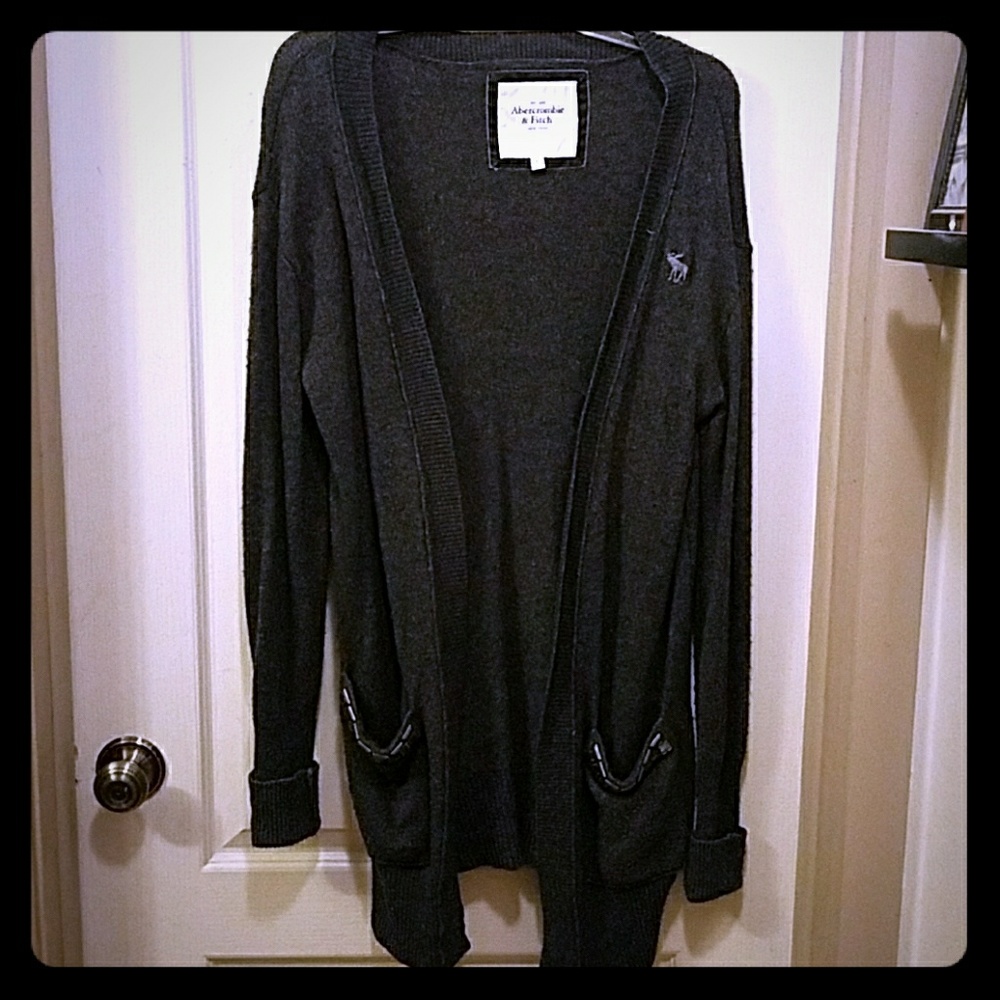 Abercrombie and Fitch cardigan