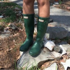 Authentic hunters rain boots