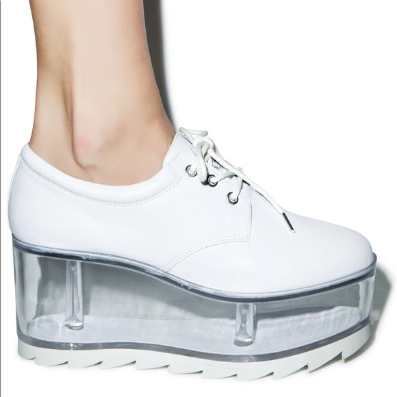 yru cloud shoes