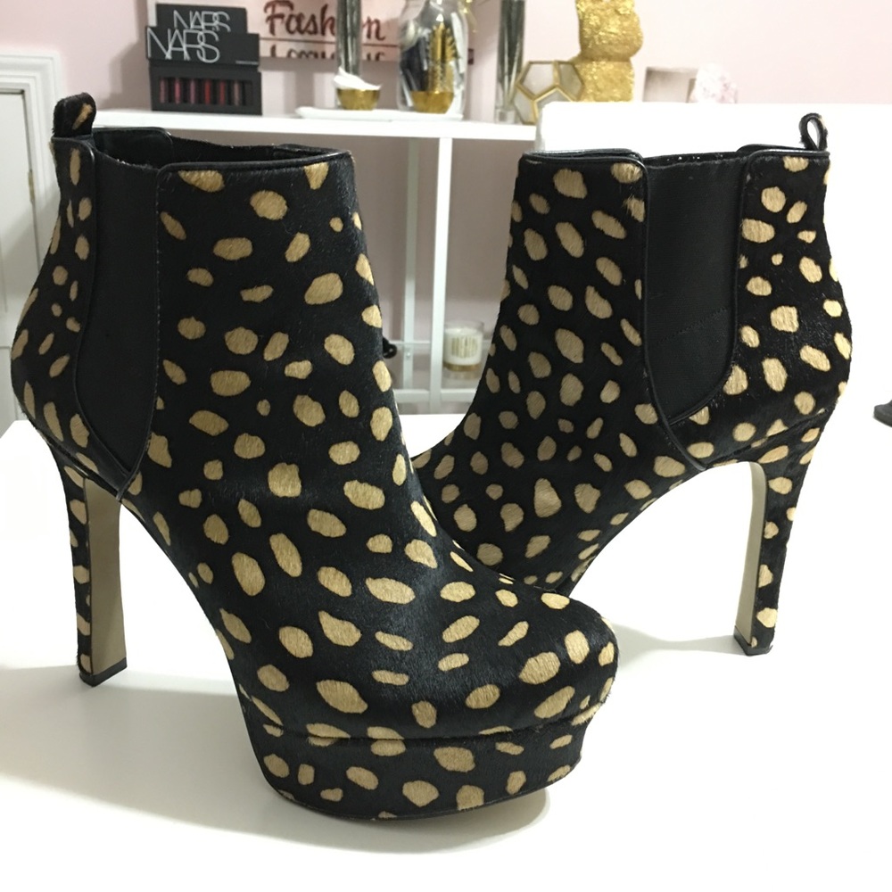 Vince Camuto Bailey Platform Booties