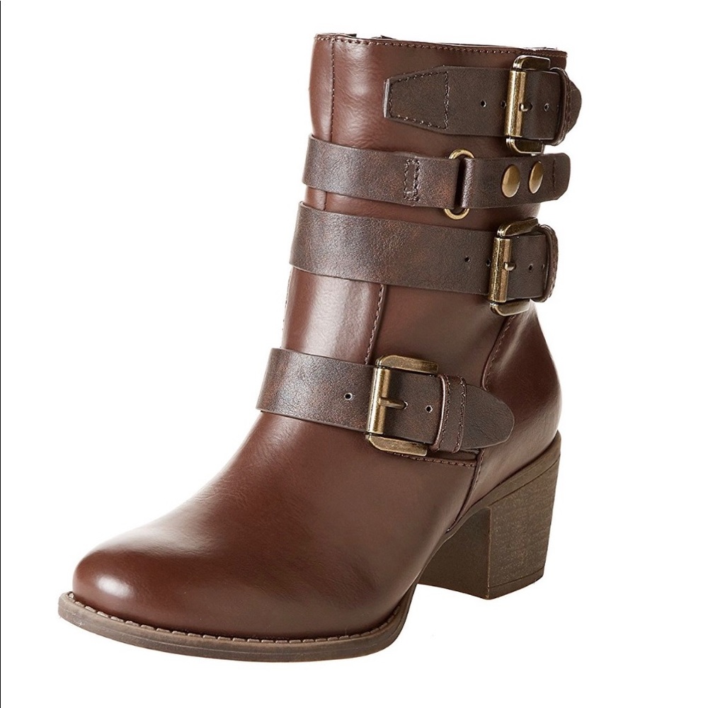 🚫SOLD🚫 RUFF HEWN BUCKLED BOOTIES