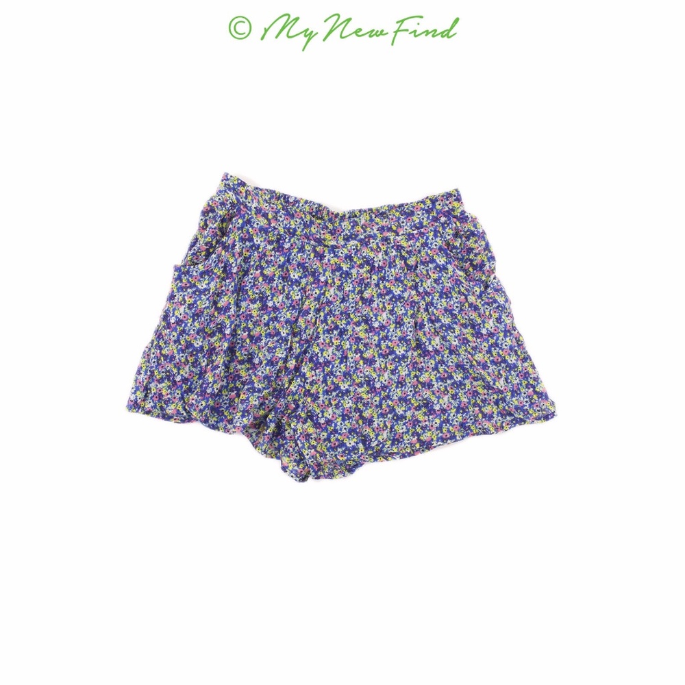NWOT MIMI CHICA JUNIORS GAUZE FESTIVAL SHORTS