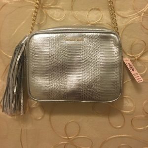 Victoria's Secret ✨Silver Bag ✨NEW WITH TAGS