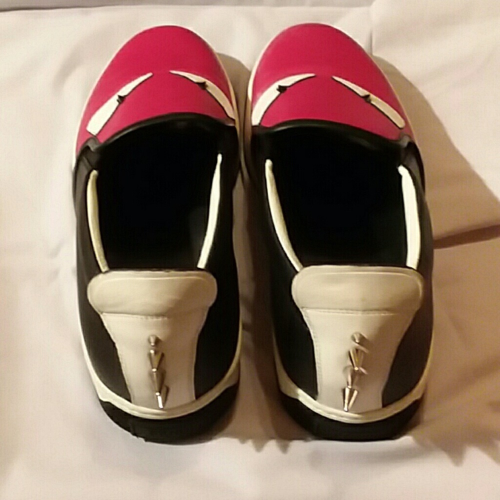Mens Fendi face sneakers - Picture 3 of 4