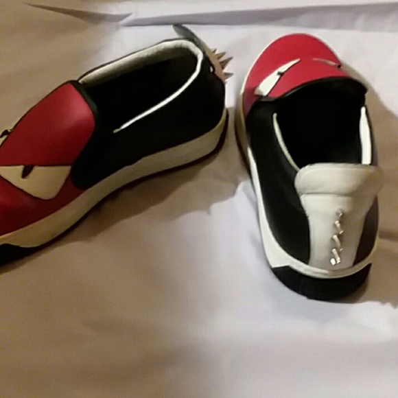 Mens Fendi face sneakers - Picture 2 of 4