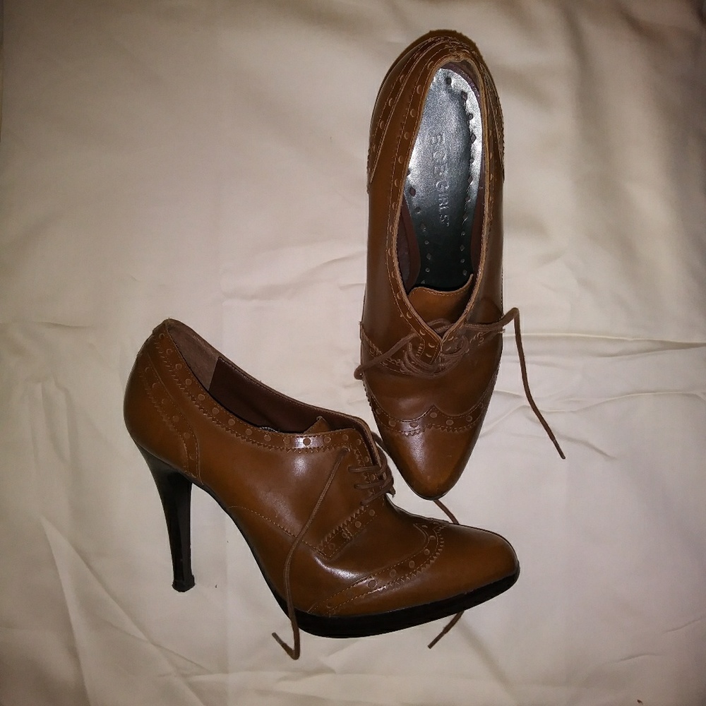 BCBGirls oxford heels