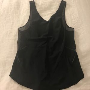Lululemon Black tank top size 6