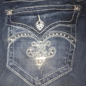 Rock revival slightly distressed boot cut