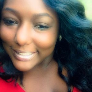 Meet your Posher, Kara