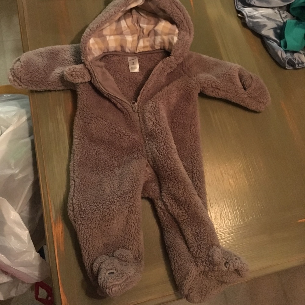 Cozy bear snow suit 3 months