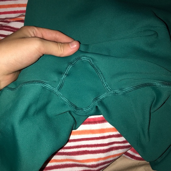 Green Lululemon Leggings - Picture 6 of 6