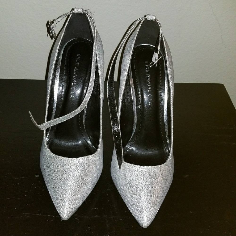 Sliver Shimmery Pumps