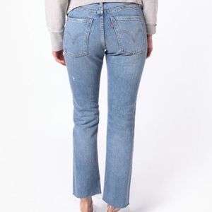 Levi's kick flare jeans size 28