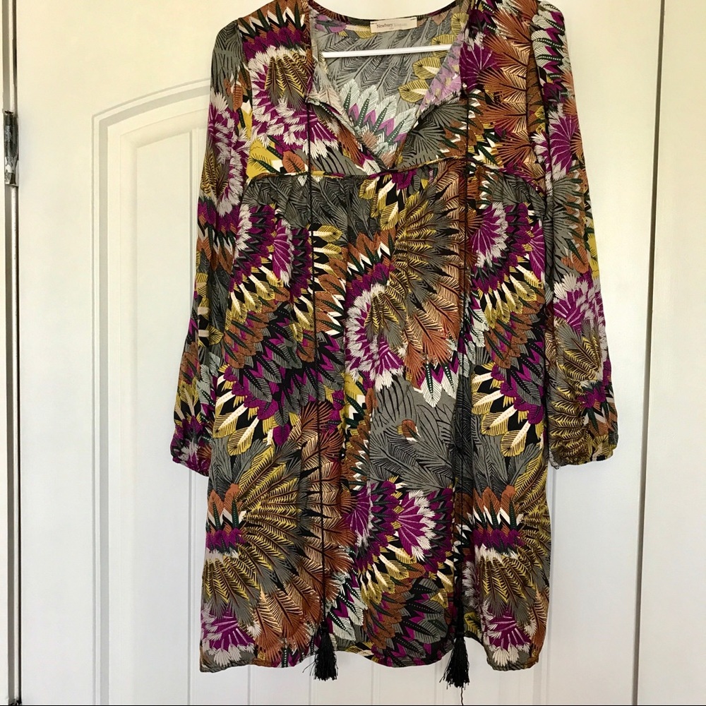 NWOT Gorgeous Floral Long Sleeve Dress w/Tassels