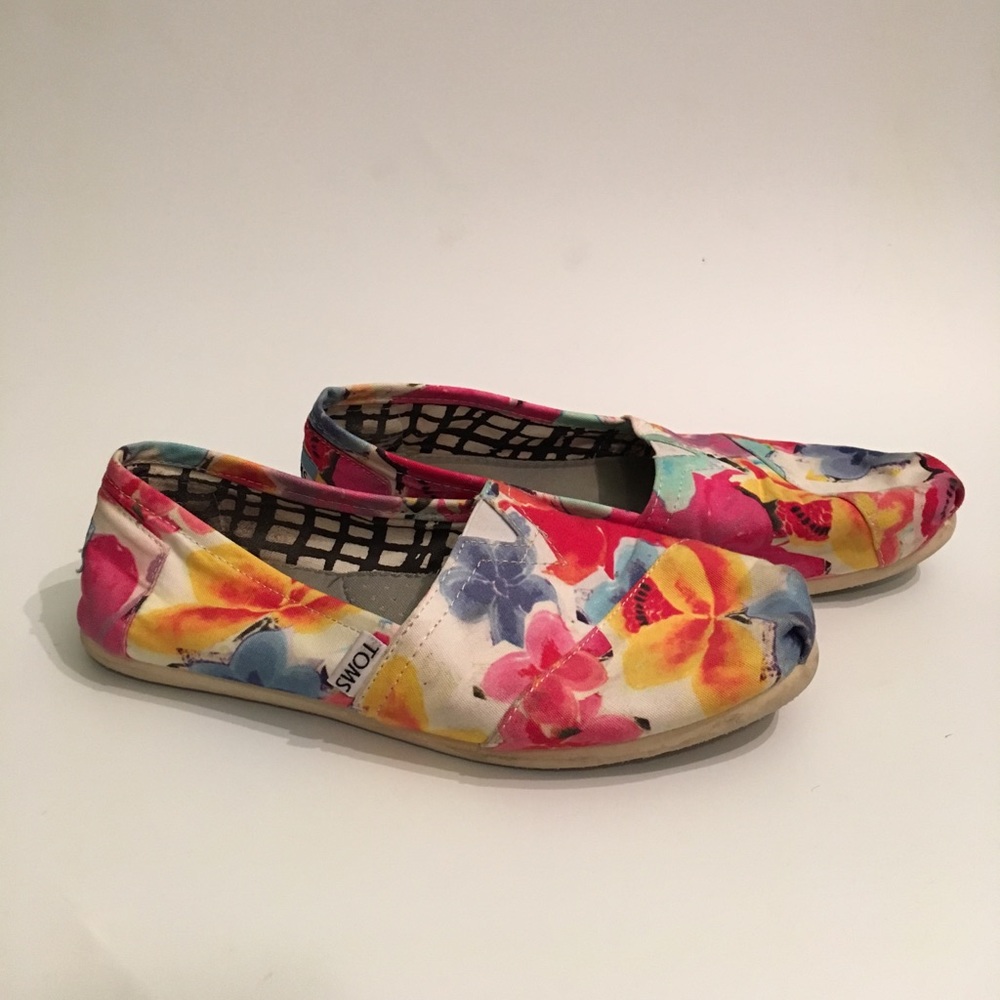 Floral Print Toms