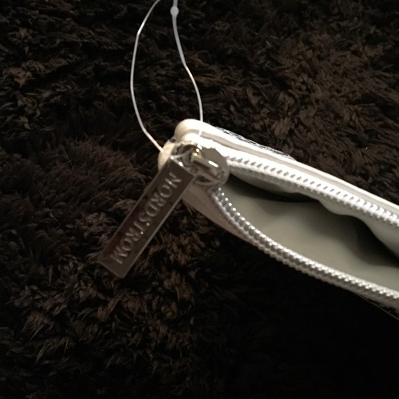 New Blue/White raffia cosmetic bag - Picture 5 of 6