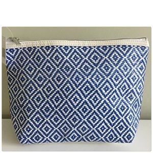 New Blue/White raffia cosmetic bag