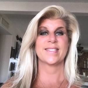 Meet your Posher, Terri