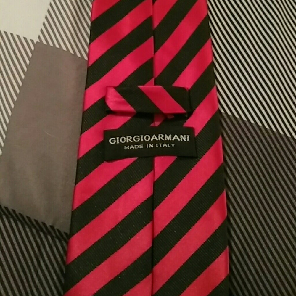 Giorgio Armani Tie 100% Silk