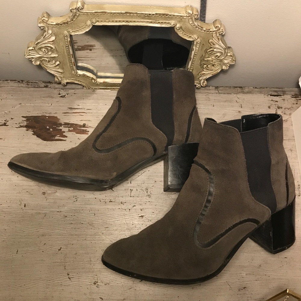 Zara suede heeled boots