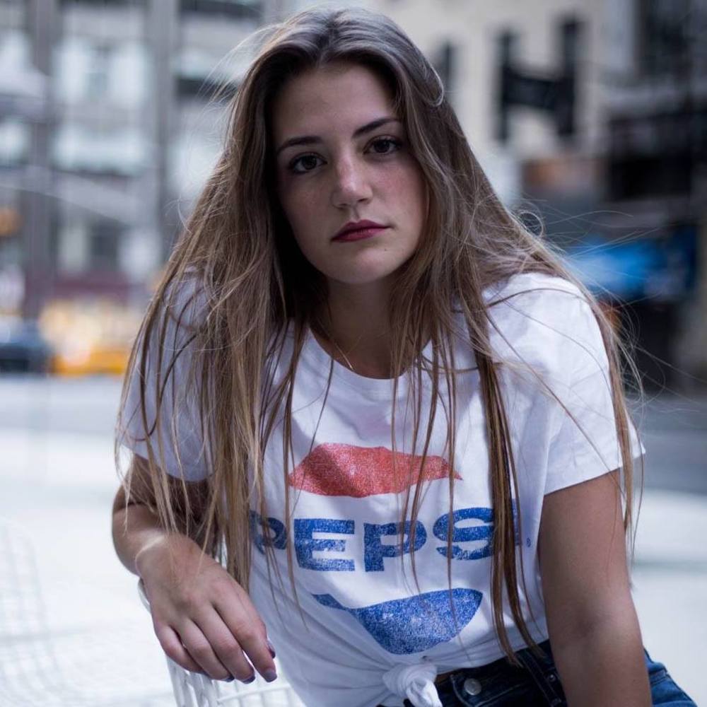 Meet your Posher, Jade