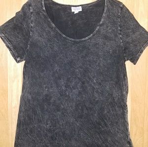 Small acid wash black LuLaRoe Classic T