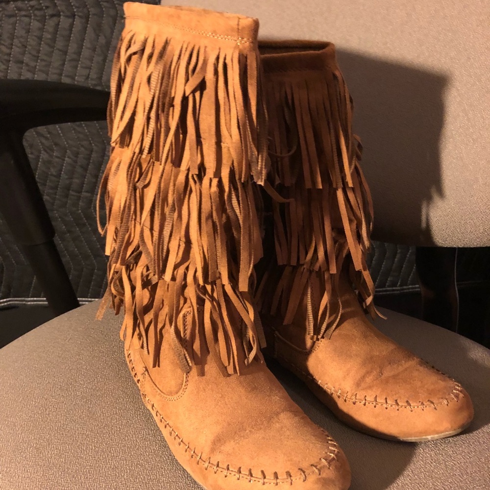 Arizona Jeans fringe boots