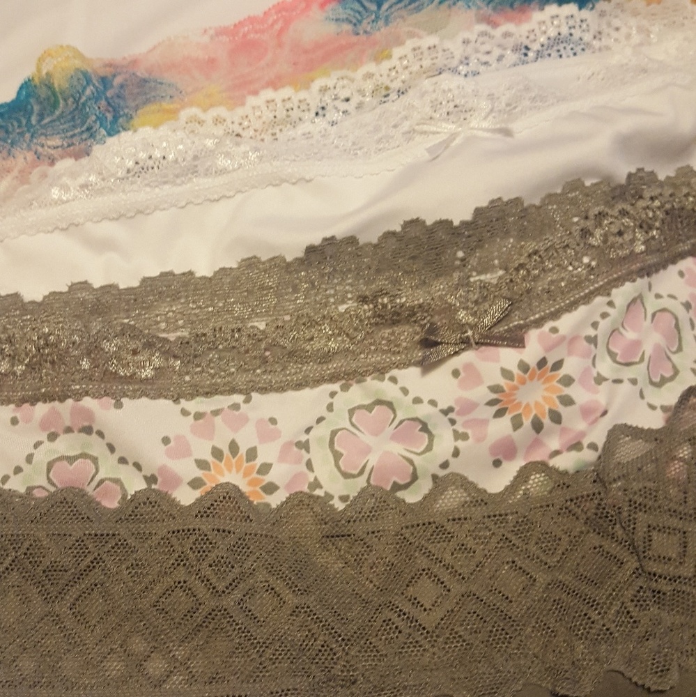 4 Panties / NWOT