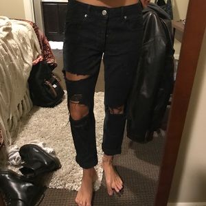 Boyfriend ripped jeans