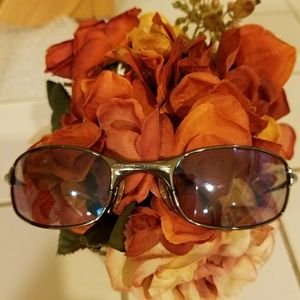 OAKLEY METAL FRAME SUNNIES