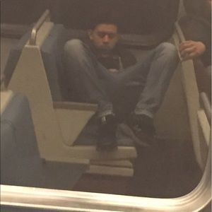 Meet your Posher, Fidel