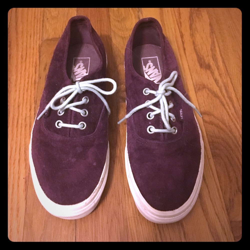Purple suede low top vans