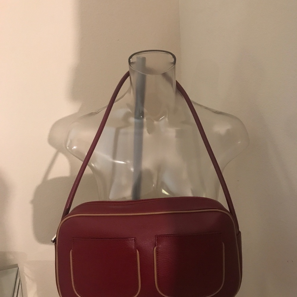 *** SOLD ****. Furla women’s Leather Bag!