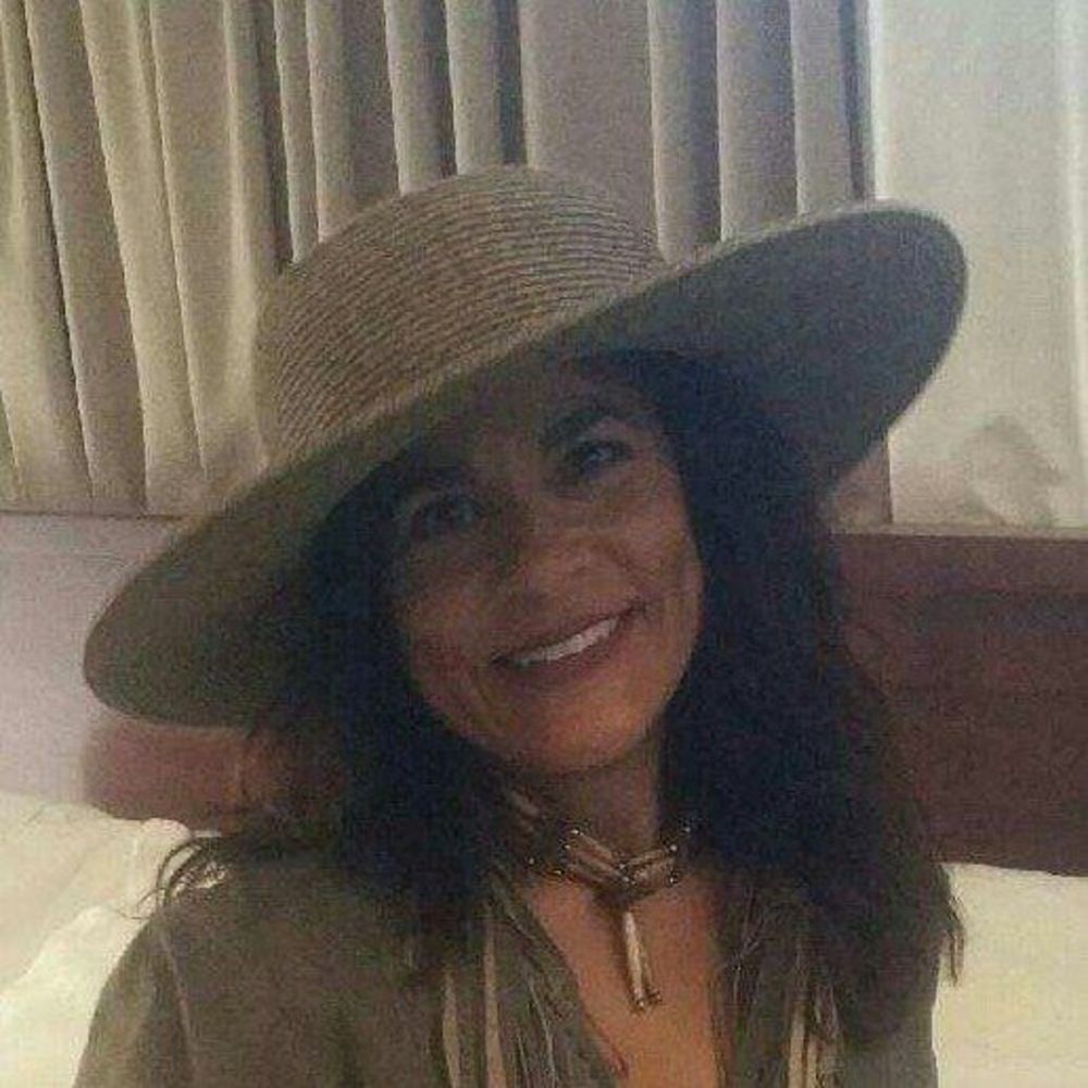 Meet your Posher, April